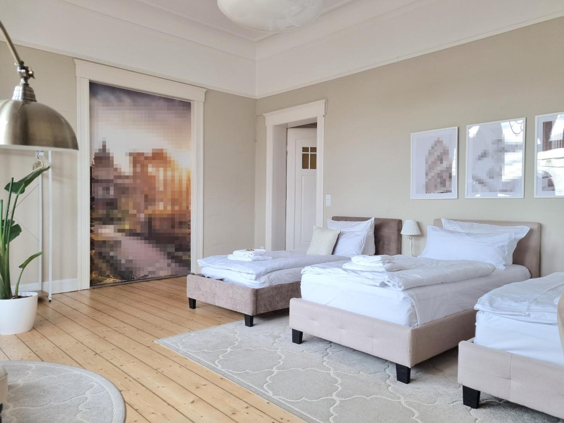 Charysma - Jugendstil Trifft Moderne, Schlafzimmer Mit Smart-Tv, Tischfussball, Darts, Parkplatz Hamelin Exterior photo